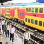 Double Decker Train : भारतीय रेल की नयी उड़ान अब देश में शुरू होगी डबल डेकर ट्रेन, ऊपर बैठेंगे यात्री जबकि नीचे होगा सामान